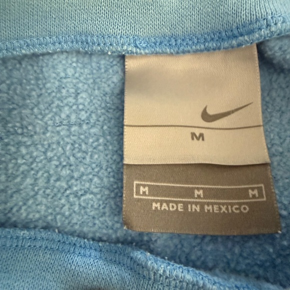 Nike 90’s Vintage Men's Light Blue Crewneck Sweater size M - Picture 3 of 9
